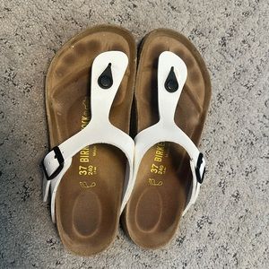 Birkenstock Gizeh sandal white, barely used.
